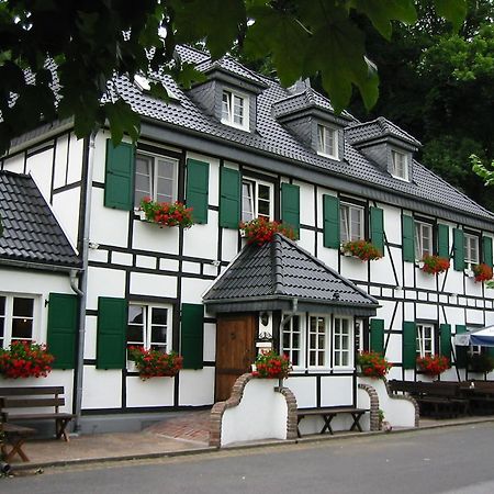 Wisskirchen Hotel & Restaurant Odenthal Bagian luar foto