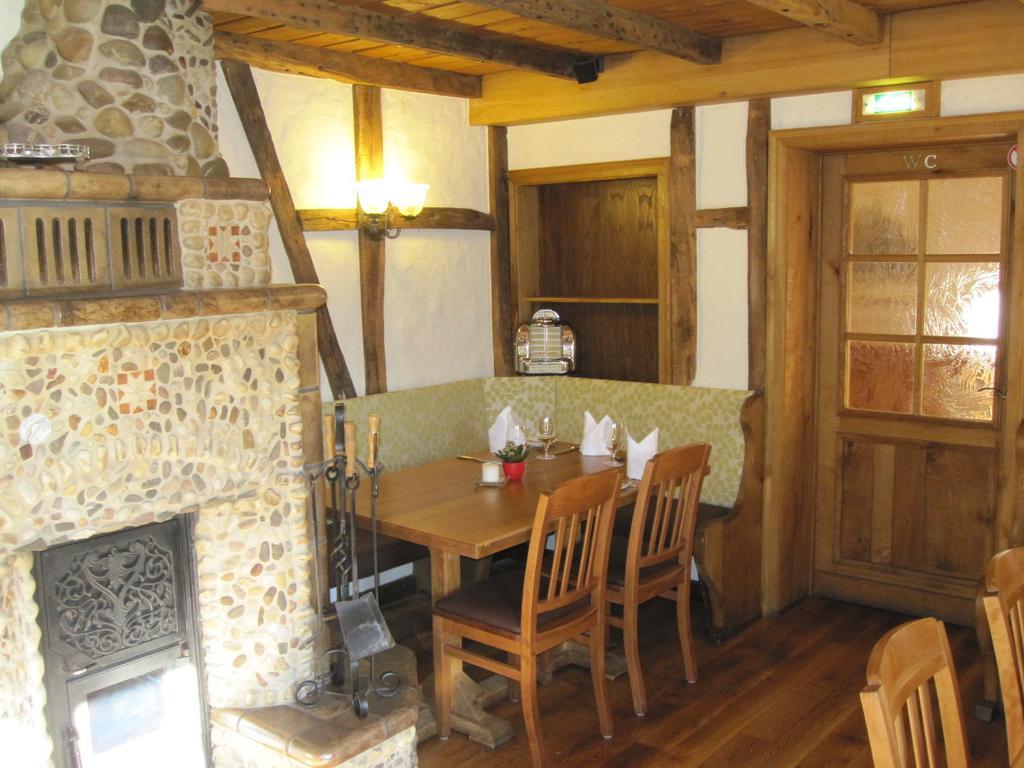 Wisskirchen Hotel & Restaurant Odenthal Bagian luar foto
